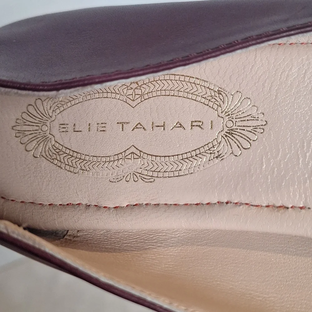 Elie Tahari Women's Flats with Blue and Purple Accents Zipper Detail SAMPLE